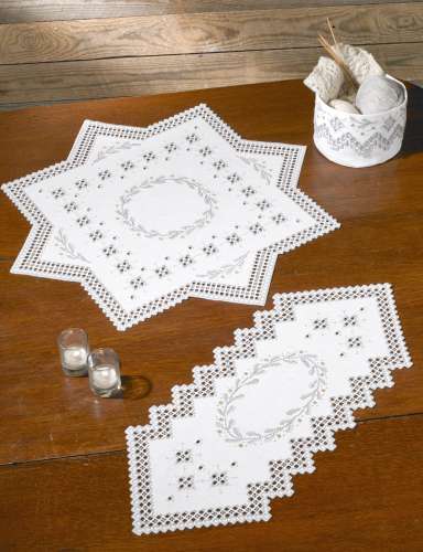 Hardanger Stickpackung Tischdecke