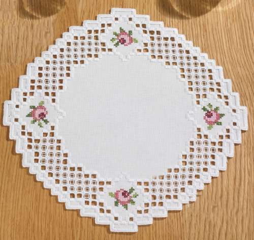 Hardanger Stickpackung Tischdecke