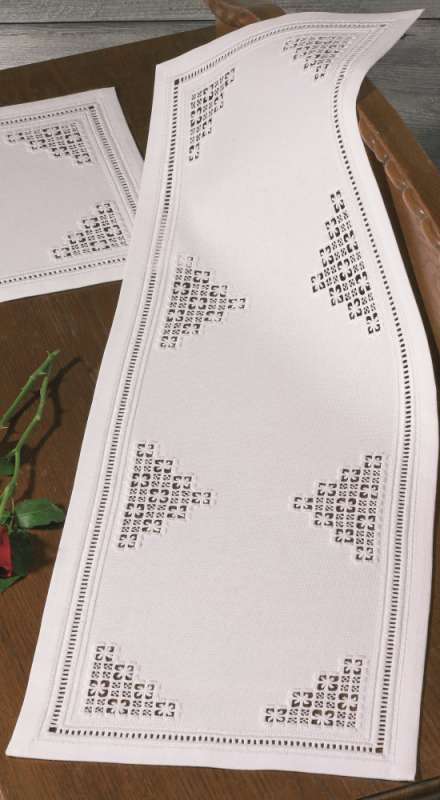 Hardanger Stickpackung Tischdecke